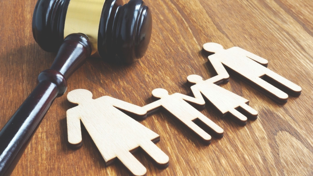Navigating Child Support and Alimony: Legal Insights from Family Lawyers